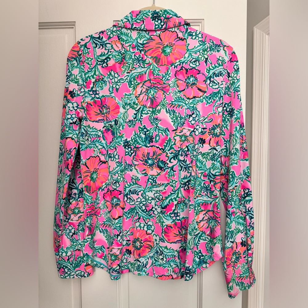 Lilly Pulitzer button down top - Picture 3 of 5